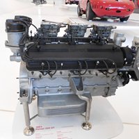 Ferrari 330 GT V-12 Motor (1964)