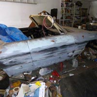 Barchetta surfing on a sea of trash.
