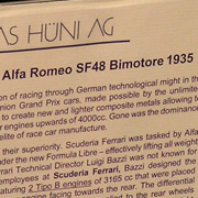 Huni bimotore plaque