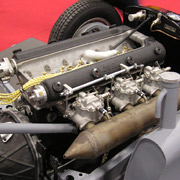 straight 6 engine in chassis