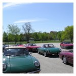 Three lines of Italian cars queuing for the launch