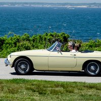 GTV-less, Jim & Patti DeWaele ran their lovely primrose MBG