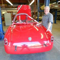 Michael Wrigley with Paul Glynn's Giulietta racecar