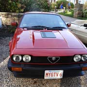 And LOTS of photos of our Alfas lined up beautifully out front