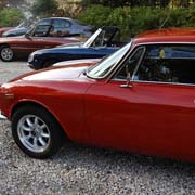 And LOTS of photos of our Alfas lined up beautifully out front