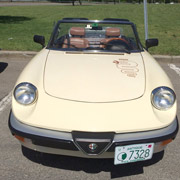 John Rowntree's Spider sporting its new Alfa Romeo hood graphic