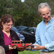 Why, it's the team of Dan & Deb Donovan!