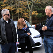 Ferdinand & Antoinette Pellegrino (new members!) chatting with Rob Rook