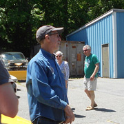 Our host Paul Glynn fielding questions, tools in hand