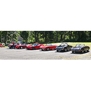 Several photos of the cars (and people) that participated in the event